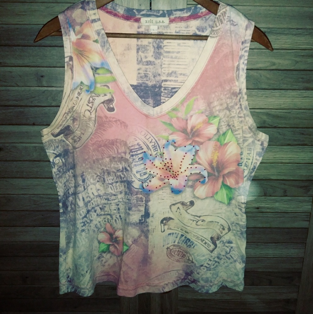 3/$5💟Sleeveless Shirt**Bundle & Save**
